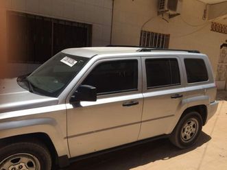 jeep patriote 2010 dakar