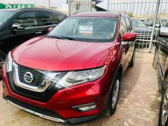 nissan rogue 2018 dakar