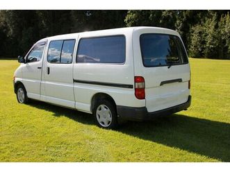 toyota hiace 2000 dakar