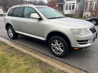 2009-volkswagen-touareg-v6