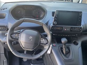 bluehdi 130 s&s allure standard