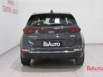 1.6 crdi 115 cv 2wd mild hybrid business class