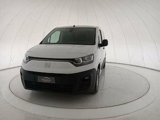 new-van-ch1-1-2-benzina110cv-mt6