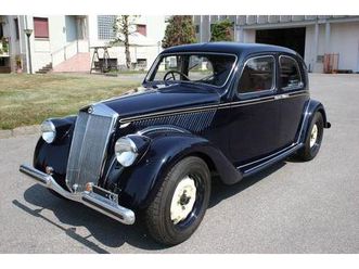 lancia aprilia berlina d'epoca del 1938 a viadana