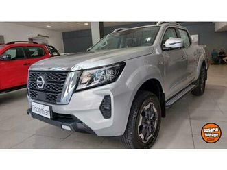 nissan froniter platinum 4x4 at