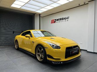 nissan-gt-r-3-8-v6-black-edition-auto-4wd-euro-4-2dr