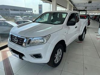 nissan-navara-2-3-dci-4wd-king-cab-acenta-4-posti-4-porte