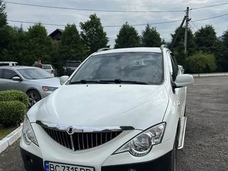 SSANGYONG ACTYON ssangyong-actyon-2012