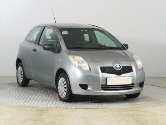 toyota yaris 1.0 vvt-i, po stk