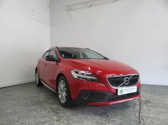 2016 volvo v40 2.0td d3 cross country pro