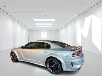 scat pack widebody 6,4l v8 srt 485 hp