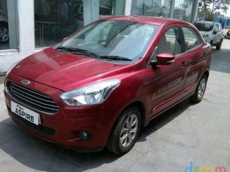 ford figo aspire titanium 1.2 ti-vct 2015