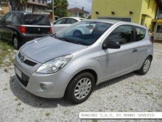 i20 i20 1.2 3p. bluedrive gpl comfort