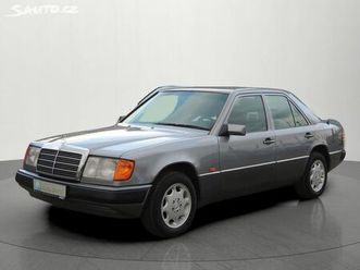 mercedes-benz třídy e 300e 4matic