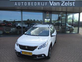peugeot 2008 1.2 puretech automaat, airco(automatisch), multimediasysteem, navigatie, bluetooth telefoonverbinding, cruise control, parkeersensoren, elektrische