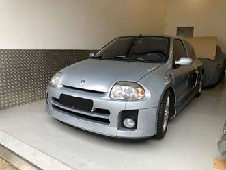 renault clio v6