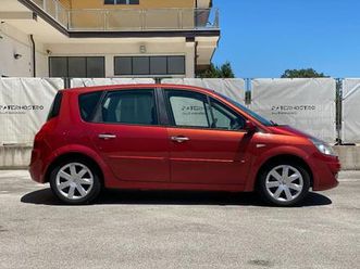 renault-scenic-2-0-16v-dci-dynamique