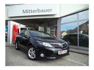 toyota avensis 2,0 d4-d 125 dpf comfort in perg