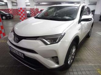 toyota rav4 2.5l hybrid executive 4wd 145 kw (197 cv)