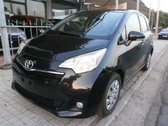 toyota verso-s yaris verso1.3vvti 2011