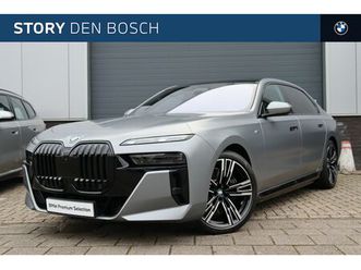 bmw i7 - xdrive60 high executive m sport / panoramadak sky lounge / bowers & wilkins / massagefunct