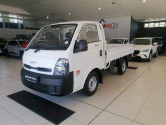 2.7d workhorse dropside (aircon)