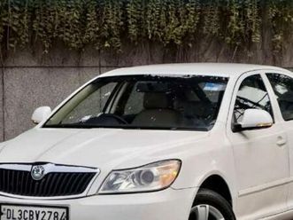 skoda laura active 1.8 tsi 2011