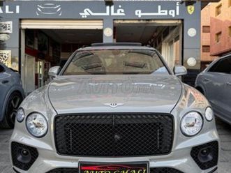 bentley bentayga v8