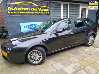 alfa romeo 159 sportwagon - 1.8 mpi business nieuwe apk net onderhoud gehad