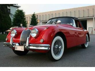 jaguar xk 150 dhc d'epoca del 1958 a viadana