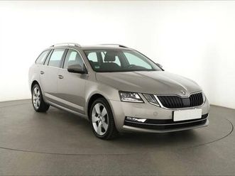 škoda octavia style 2.0 tdi, tempomat
