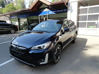 xv 2.0 e-boxer luxury awd lineartronic