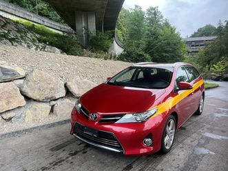 auris touring sports 1.6 luna multidrive