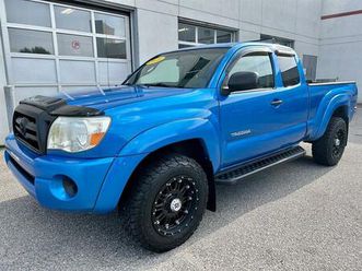 toyota tacoma 2010