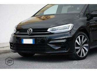 VOLKSWAGEN TOURAN touran-r-line-3a-serie-2020