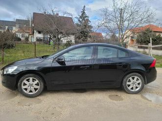 volvo-s60-1-6-t3-momentum-powershift