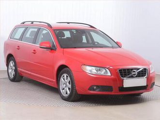 volvo v70 d5 awd, 4x4, automat