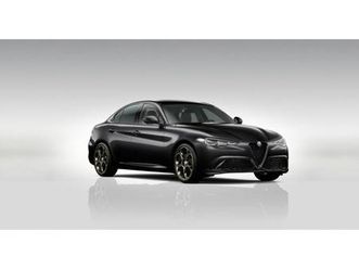 alfa romeo giulia 2.0t 280k at8 zf q4 4x4 intens