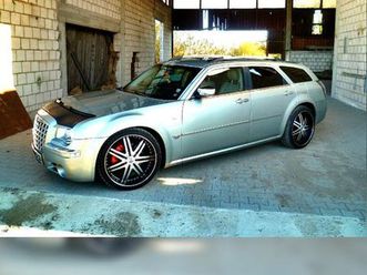 chrysler 300c touring 5.7 v8 hemi awd autom. -