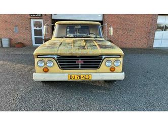 dodge d100 d100