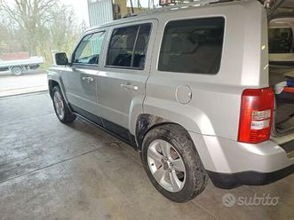 jeep patriot - 2011