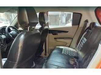 mahindra kuv100 k4 5 str 2017