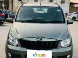 mahindra quanto c8 2014