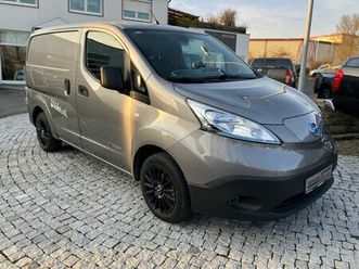 nissan e-nv200 hygieneausbau