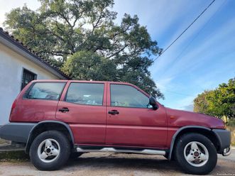 nissan terrano ii 7 lugares fevereiro/95