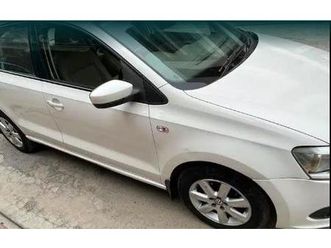 volkswagen vento 1.2 tsi highline at 2011