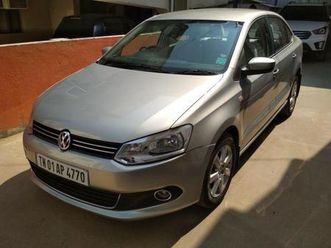 volkswagen vento highline petrol at 2011