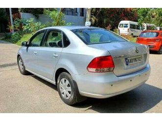 volkswagen vento trendline petrol 2010