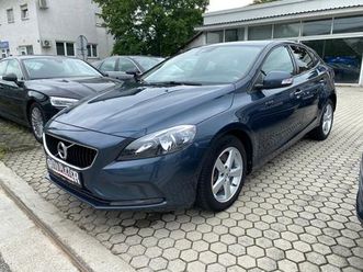 volvo v40 d3 kinetic automatik, navi, tempomat, 4x garancija!!!, 2017 god.
