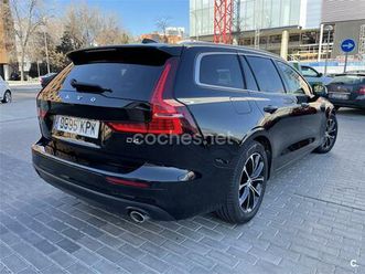 volvo v60 2.0 d4 momentum auto 5p.